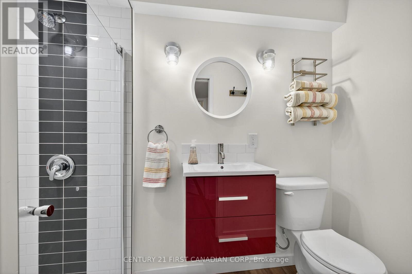 801 North Leaksdale Circle, London South, Ontario  N6M 1L9 - Photo 42 - X12339237