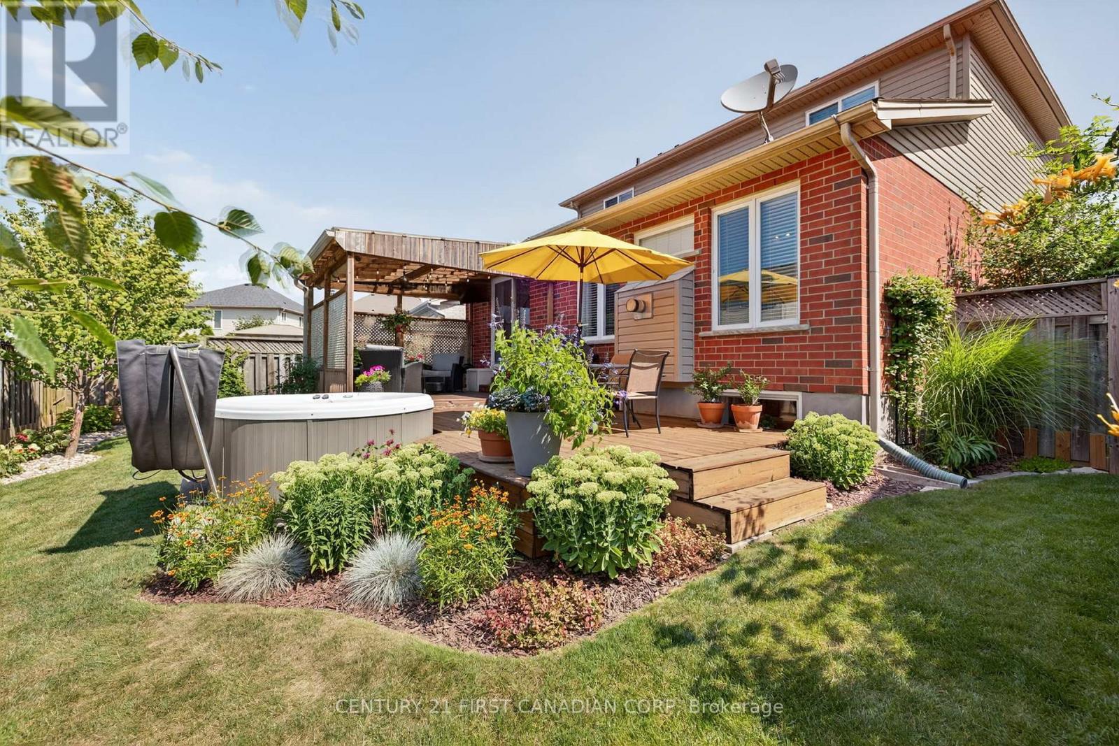 801 North Leaksdale Circle, London South, Ontario  N6M 1L9 - Photo 47 - X12339237