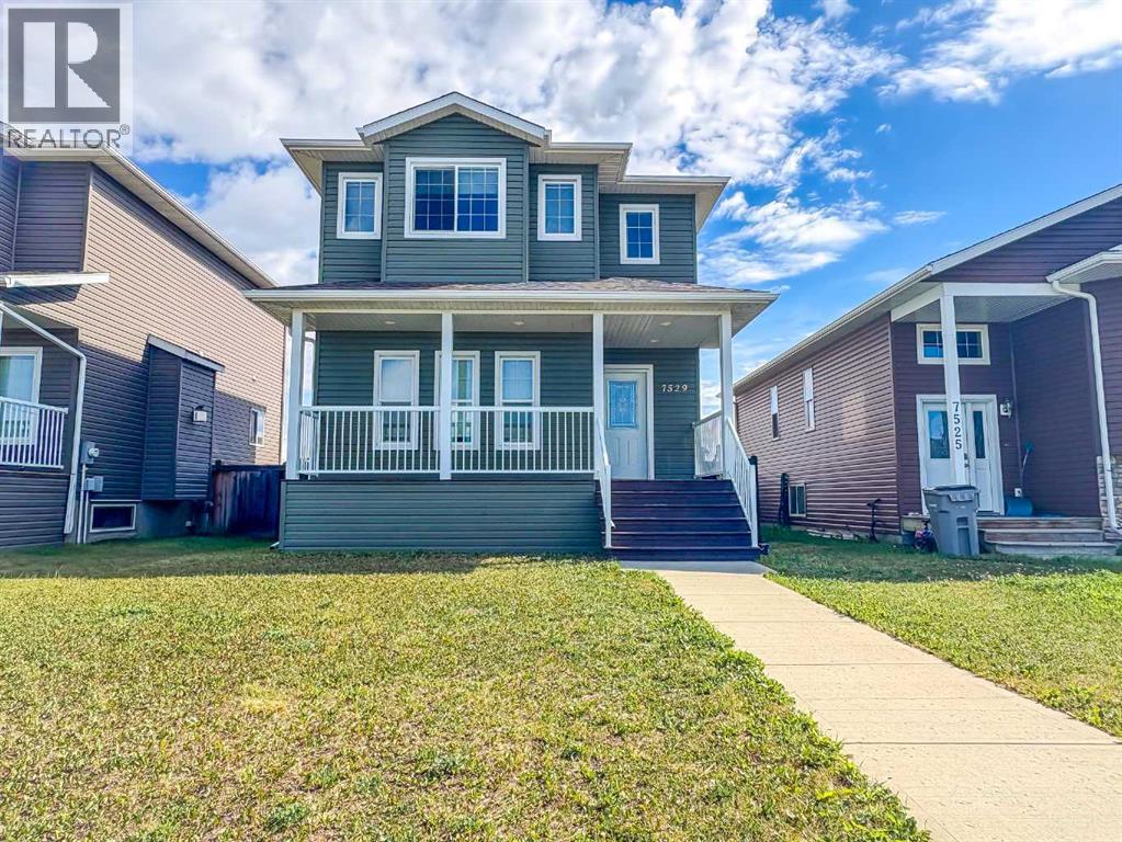 Property at 7529 115 Street image 2