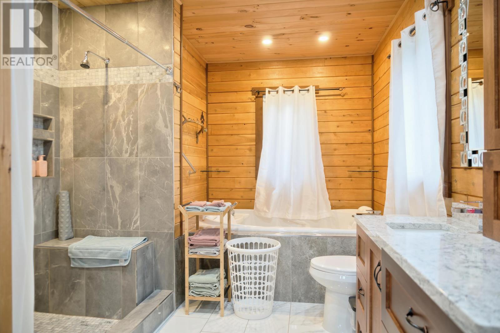 1006 Brackley Point Road, Harrington, Prince Edward Island  C1E 1P9 - Photo 19 - 202520334