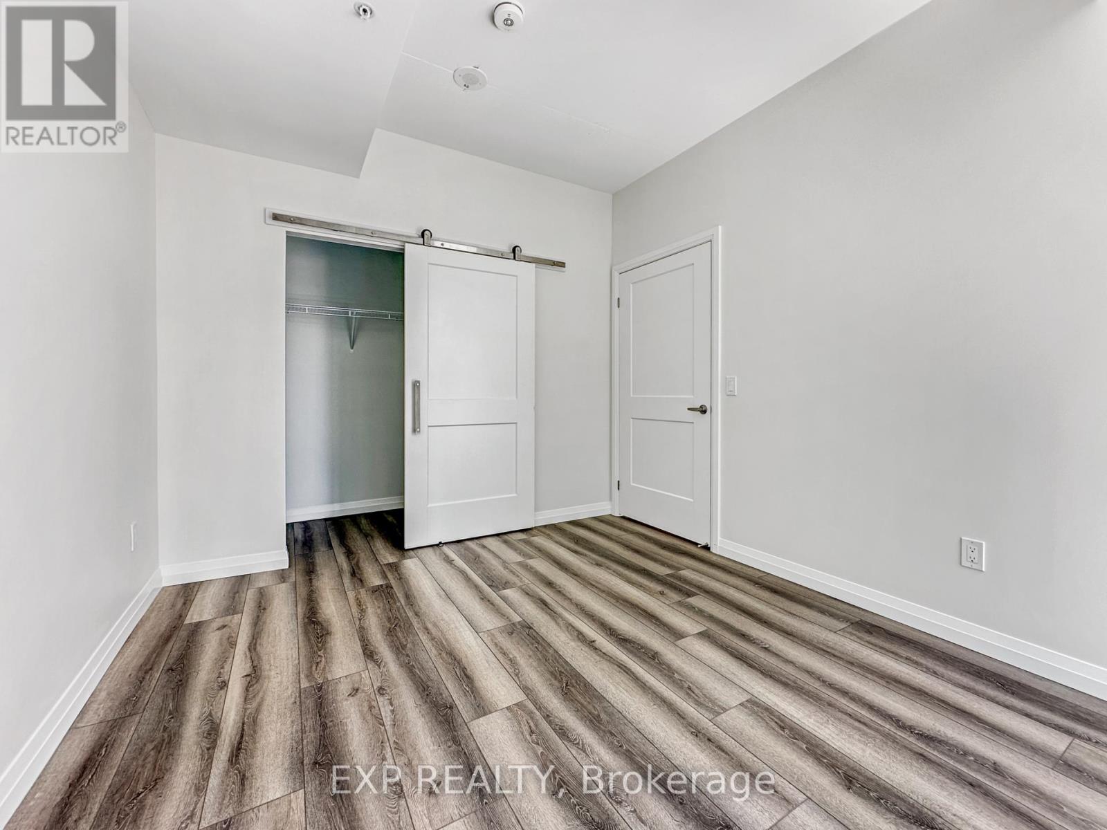 201 - 108 Garment Street, Kitchener, Ontario  N2G 0E3 - Photo 10 - X12339099