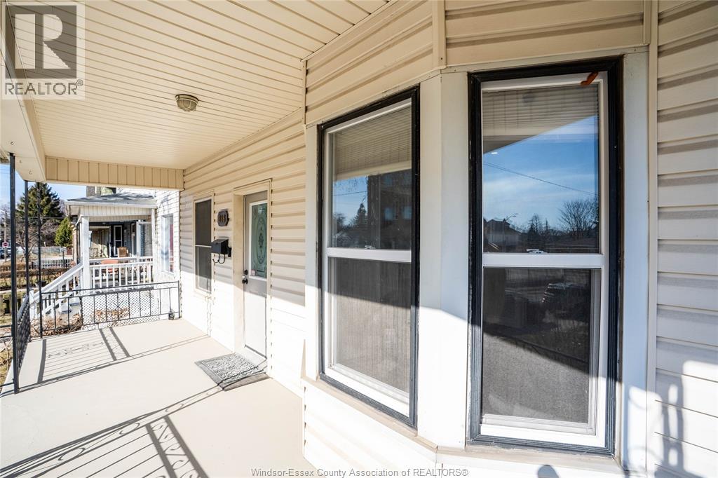 Property at 816 DOUGALL AVENUE image 4