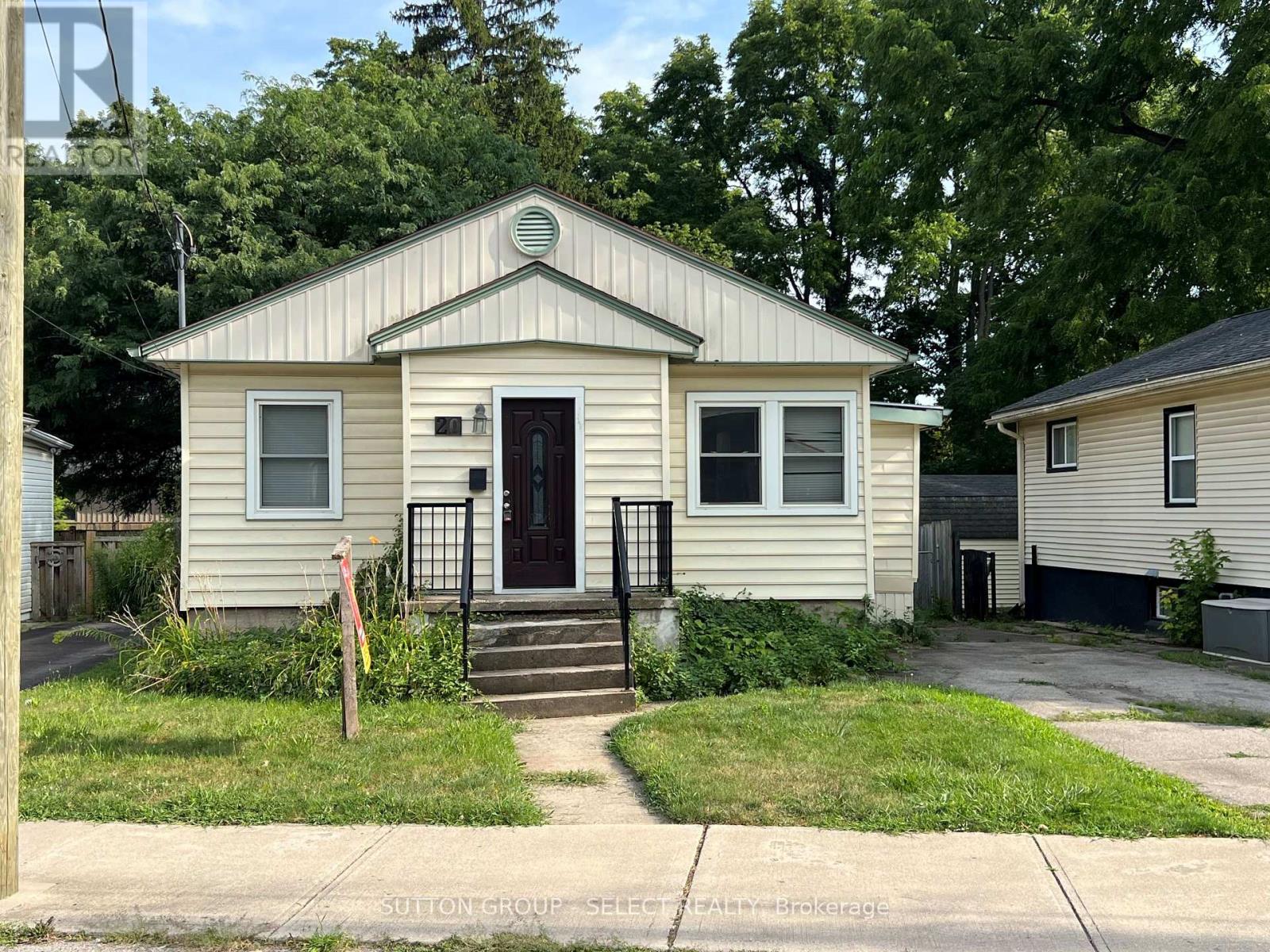 Property at 20 SAUNBY STREET image 1
