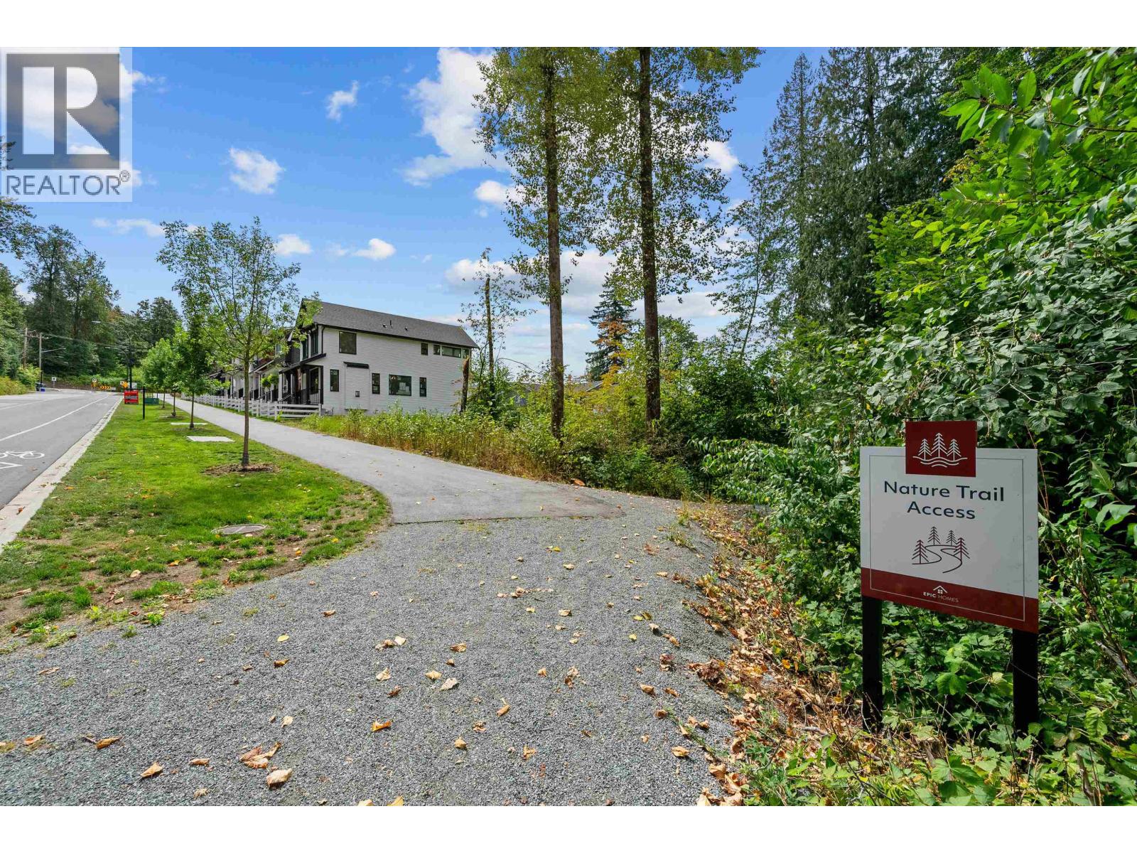 Property at 11253 252 STREET image 3