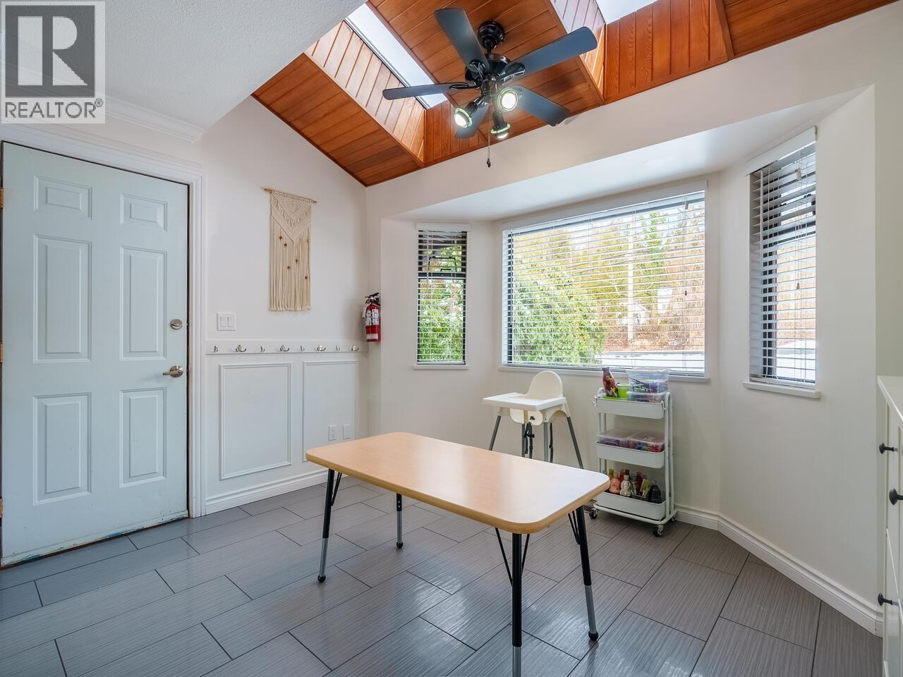 1042 Victoria Drive, Port Coquitlam, British Columbia  V3B 2T9 - Photo 19 - R3011312