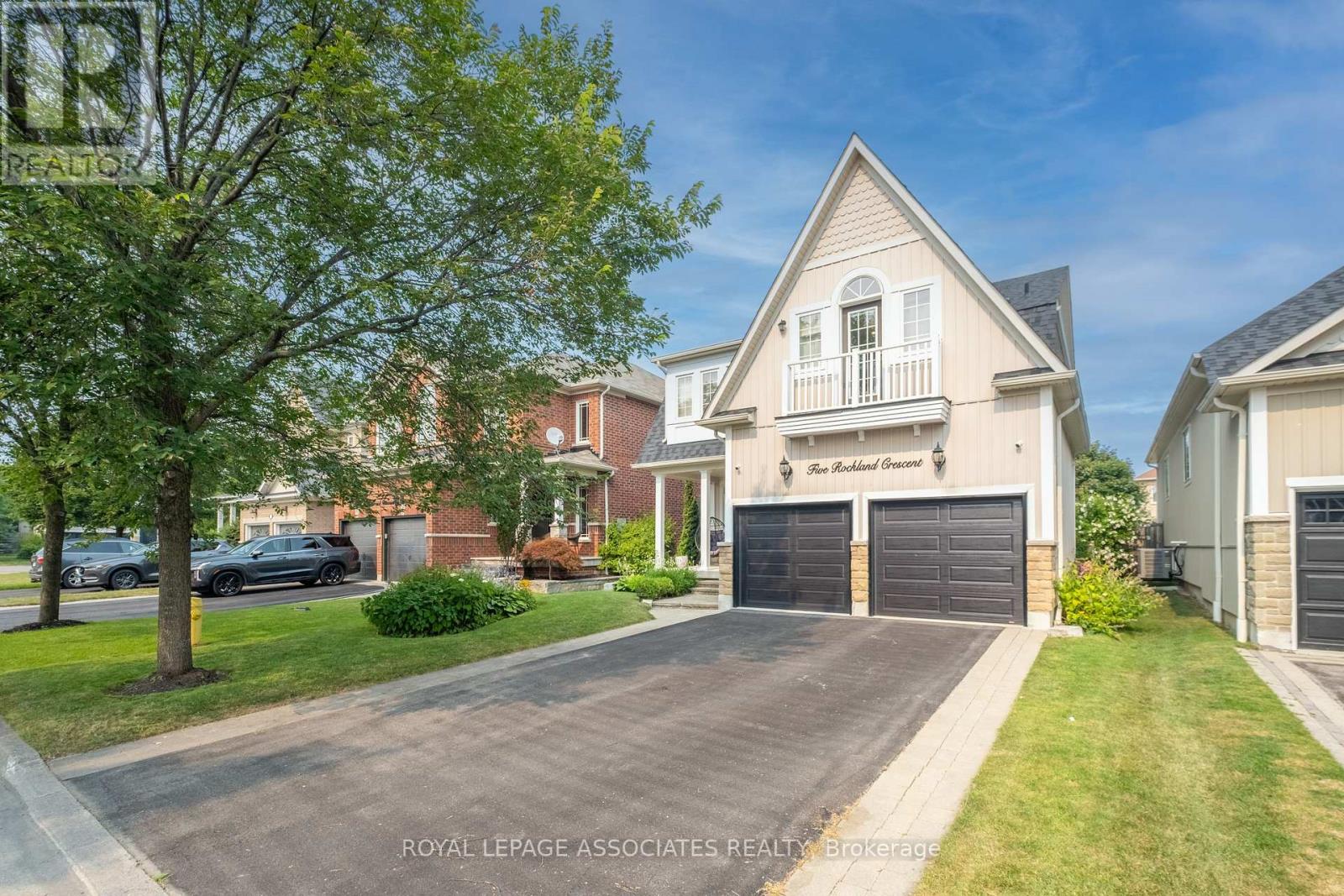 Property at 5 ROCKLAND CRESCENT image 2
