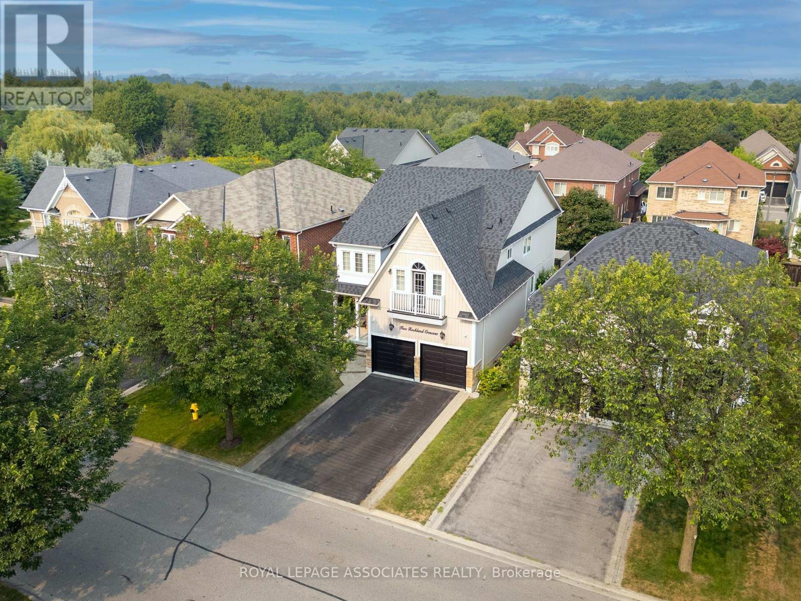 Property at 5 ROCKLAND CRESCENT image 3