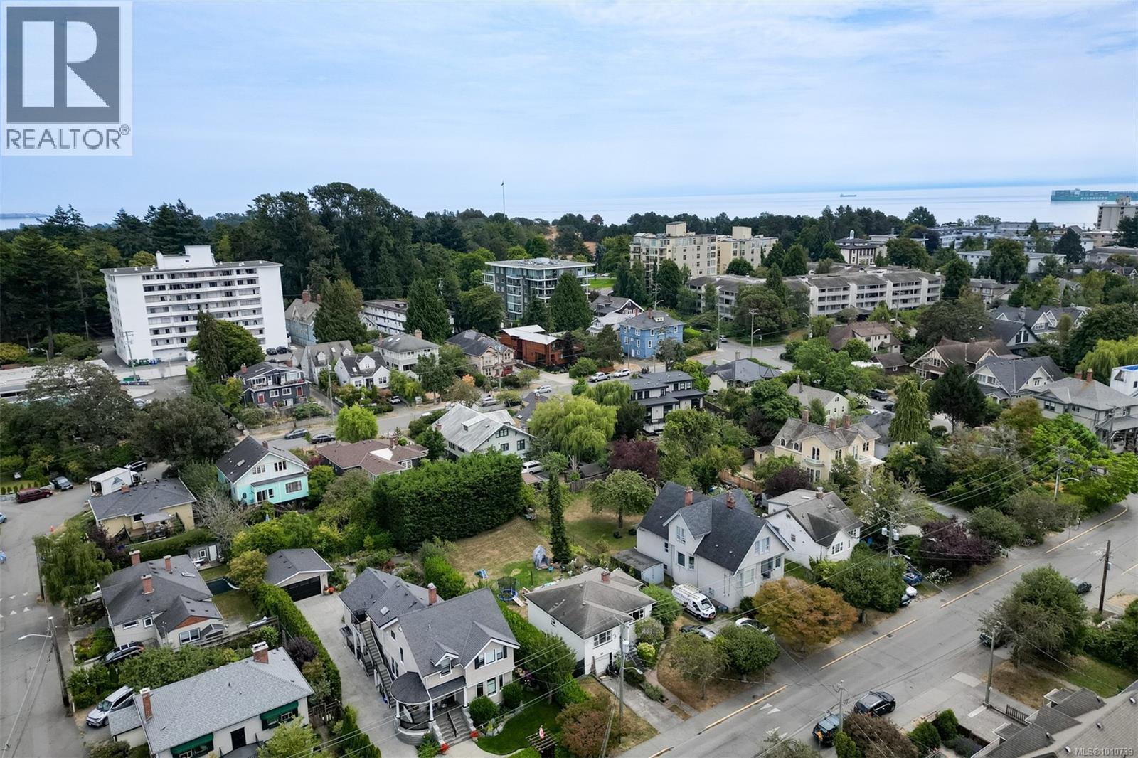 Property at 223 Government St image 5