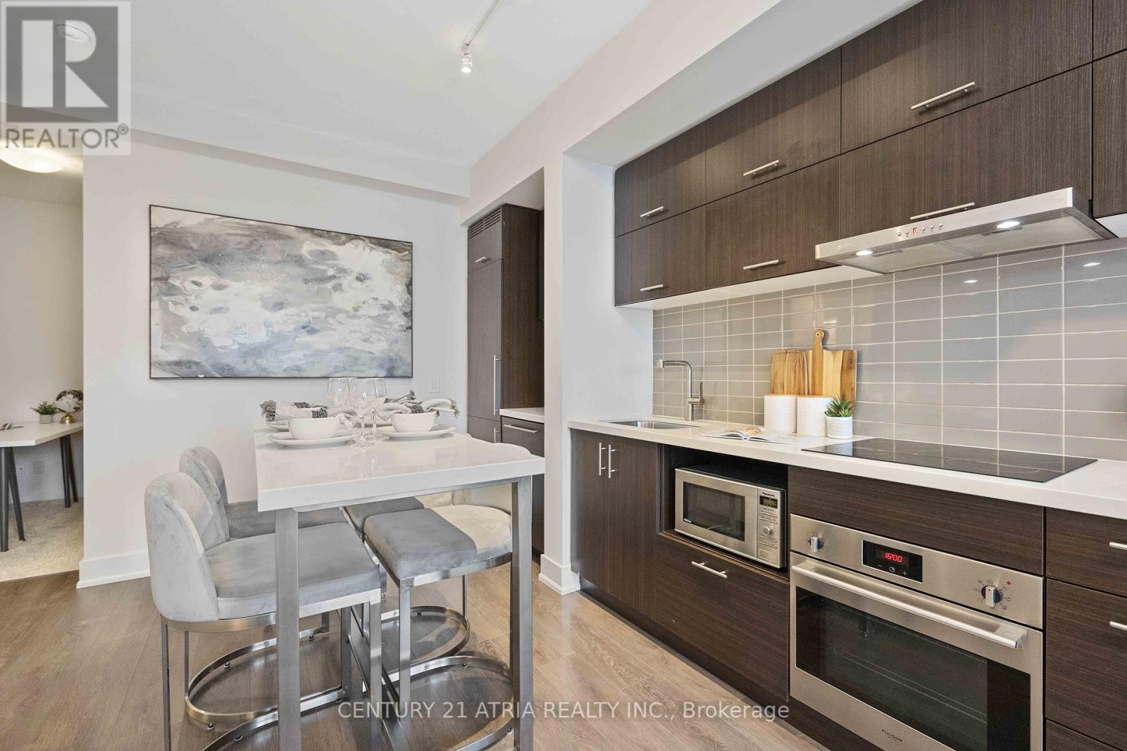 1015 - 180 Enterprise Boulevard, Markham, Ontario  L6G 0G4 - Photo 7 - N12339213