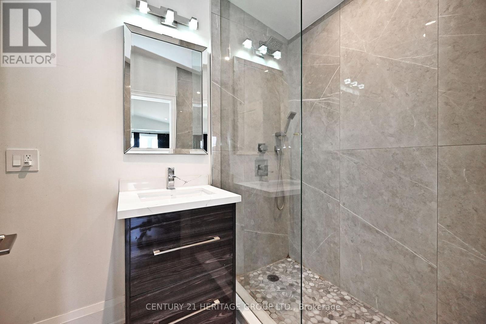 148 Church Street, Georgina (Keswick North), Ontario  L4P 1J5 - Photo 23 - N12339234
