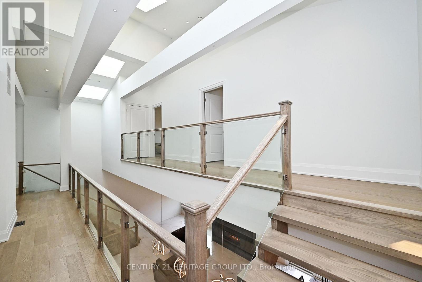 148 Church Street, Georgina (Keswick North), Ontario  L4P 1J5 - Photo 24 - N12339234