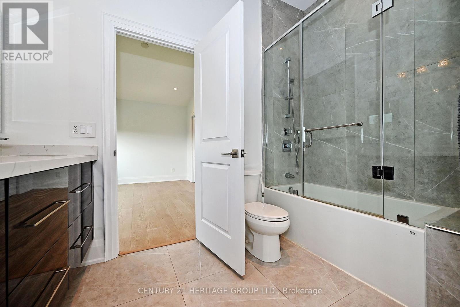 148 Church Street, Georgina (Keswick North), Ontario  L4P 1J5 - Photo 27 - N12339234