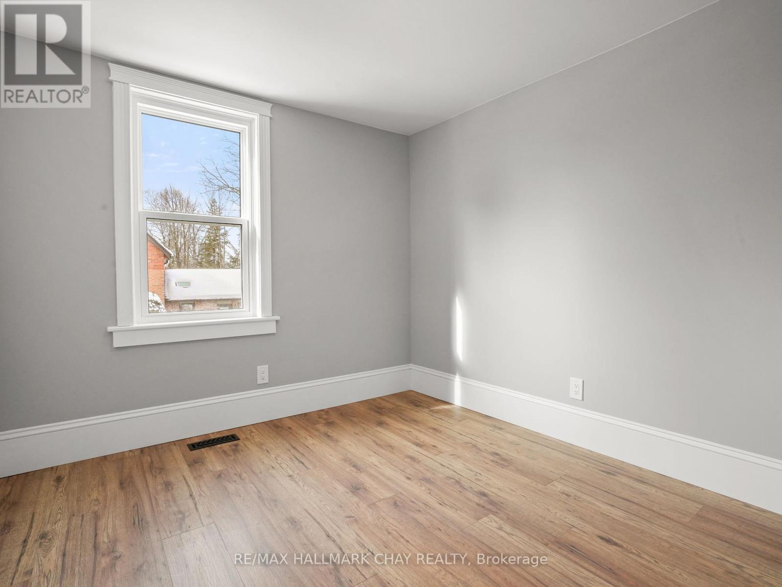 14 Wilson Street, New Tecumseth, Ontario  L0G 1W0 - Photo 27 - N12339239