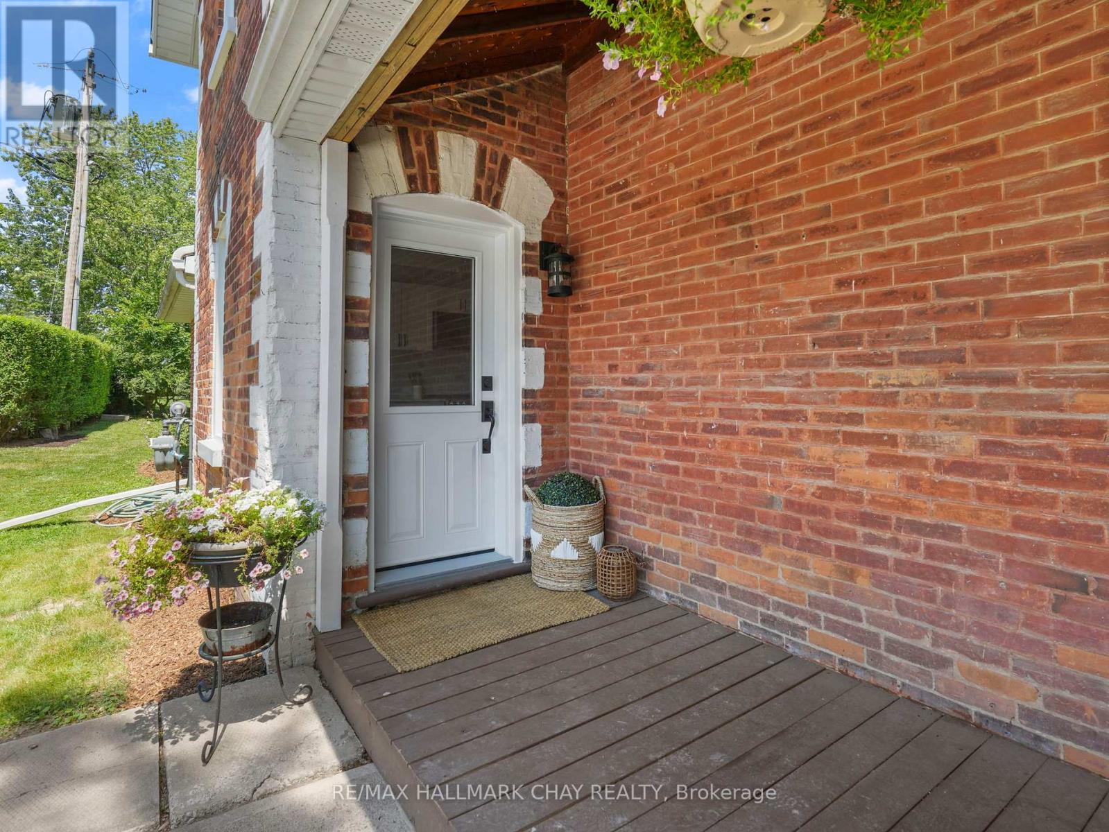 14 Wilson Street, New Tecumseth, Ontario  L0G 1W0 - Photo 34 - N12339239