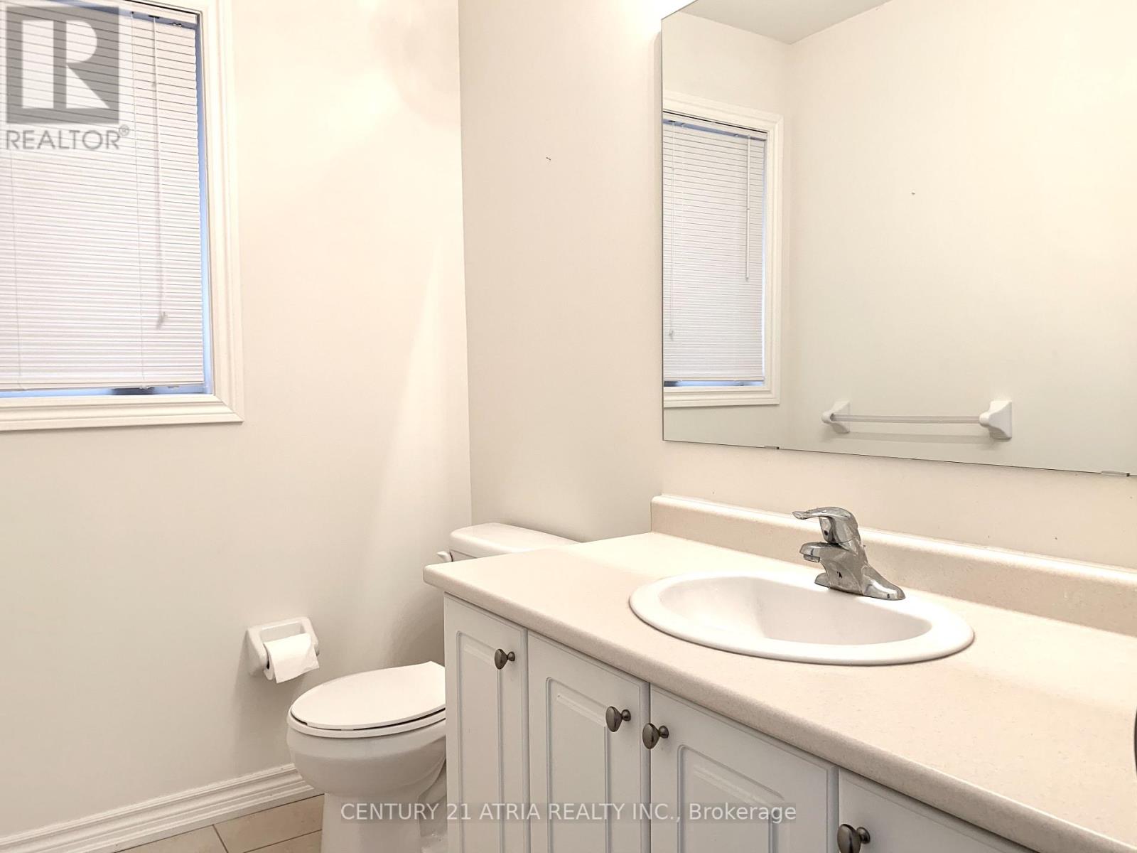 472 Roy Rainey Avenue, Markham, Ontario  L6E 2H6 - Photo 17 - N12339320