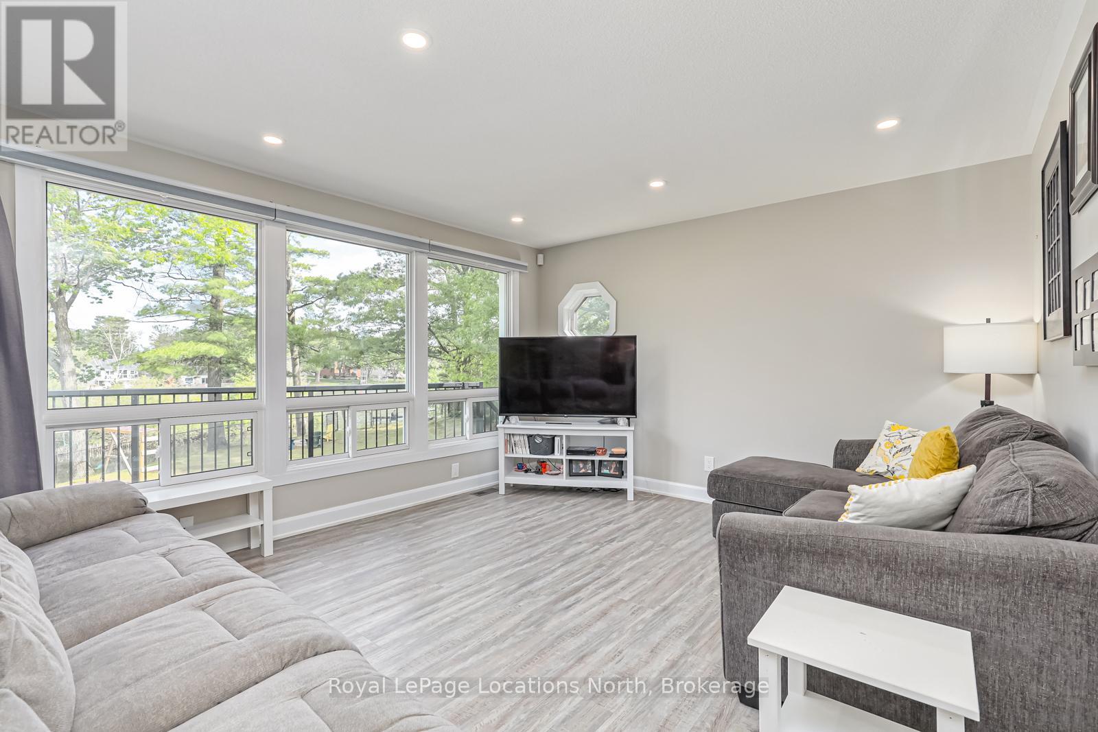 1628 River Road W, Wasaga Beach, Ontario  L9Z 2S3 - Photo 18 - S12339411
