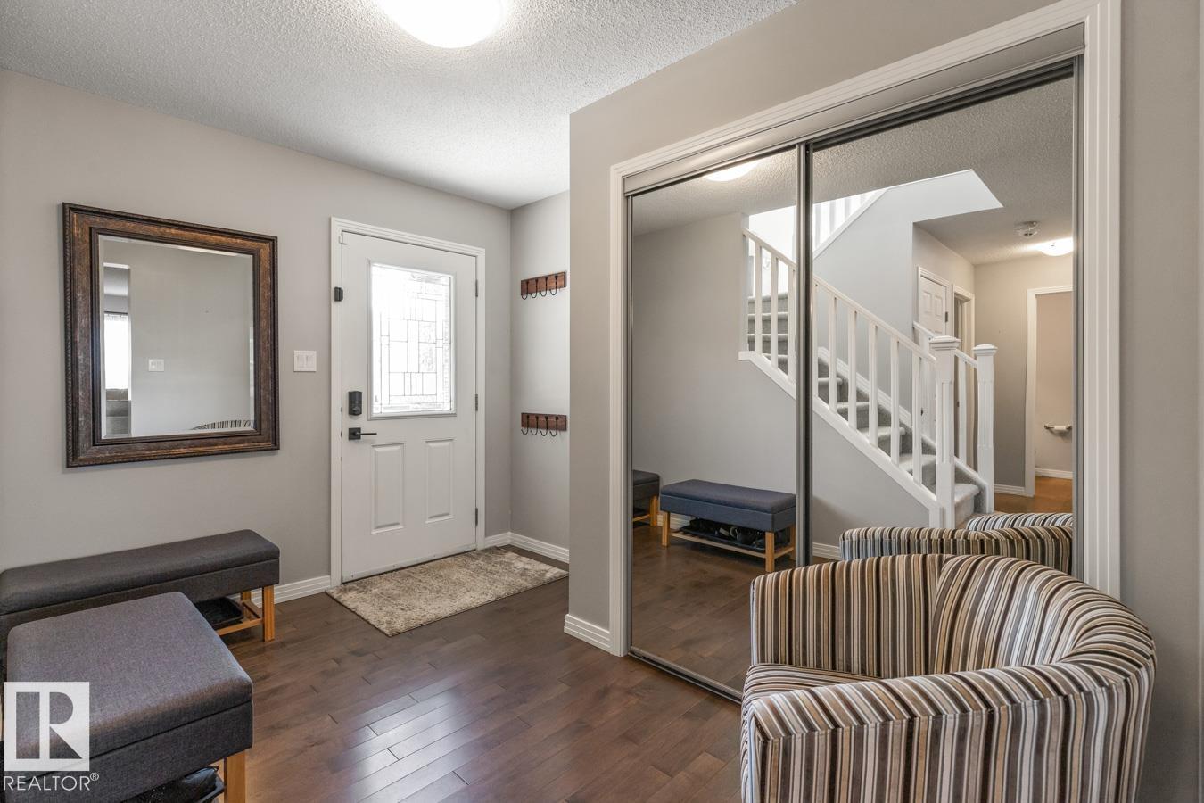 Property at 17 MEADOWVIEW LD image 1
