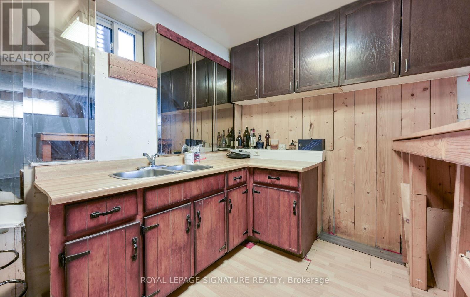 10 Heatherside Court, Brampton, Ontario  L6S 1N9 - Photo 37 - W12339163