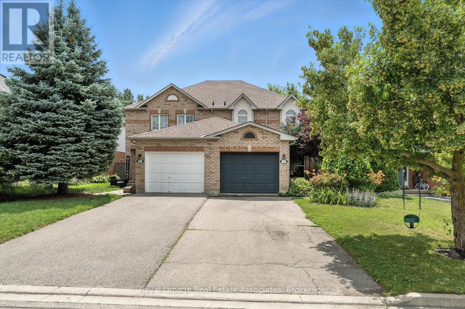 Property at 151 MOWAT CRESCENT image 2