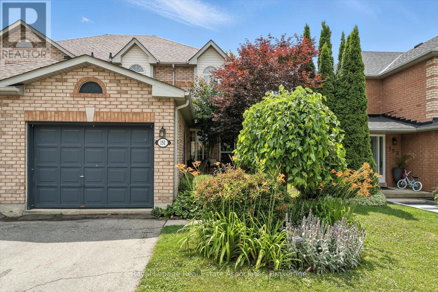 Property at 151 MOWAT CRESCENT image 3