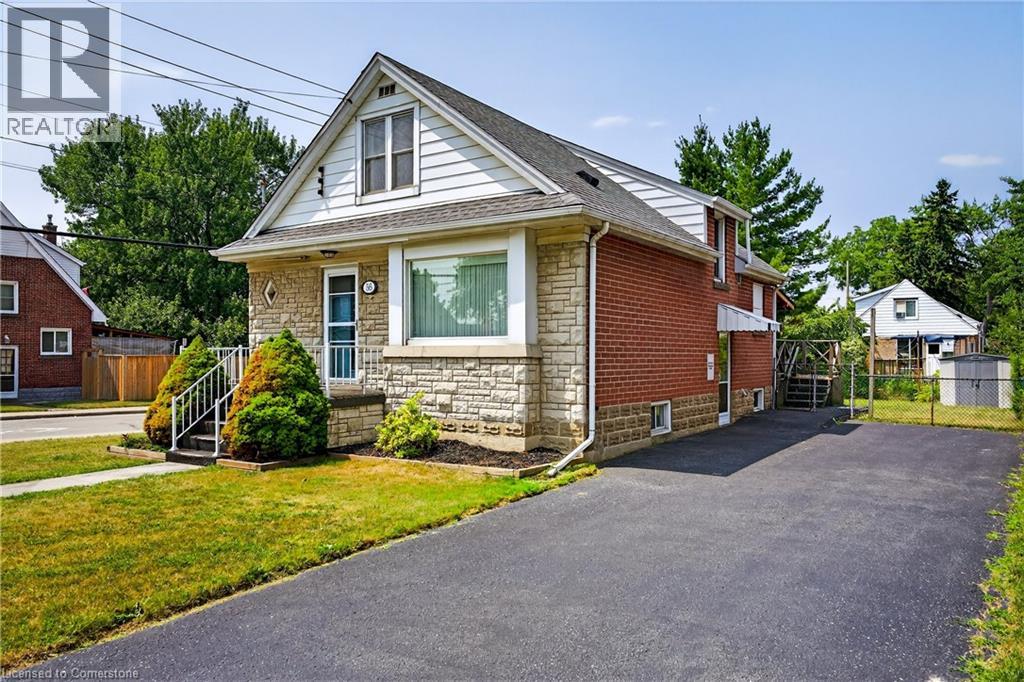 56 West 1st Street, Hamilton, Ontario  L9C 3C1 - Photo 3 - 40759539