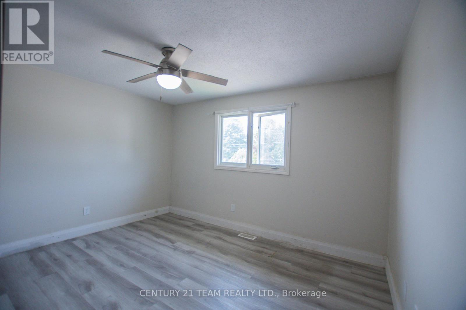 10 Sovereign Drive, North Bay, Ontario  P1A 2X9 - Photo 16 - X12339173