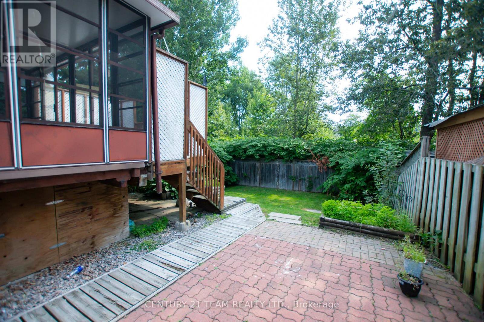 10 Sovereign Drive, North Bay, Ontario  P1A 2X9 - Photo 25 - X12339173