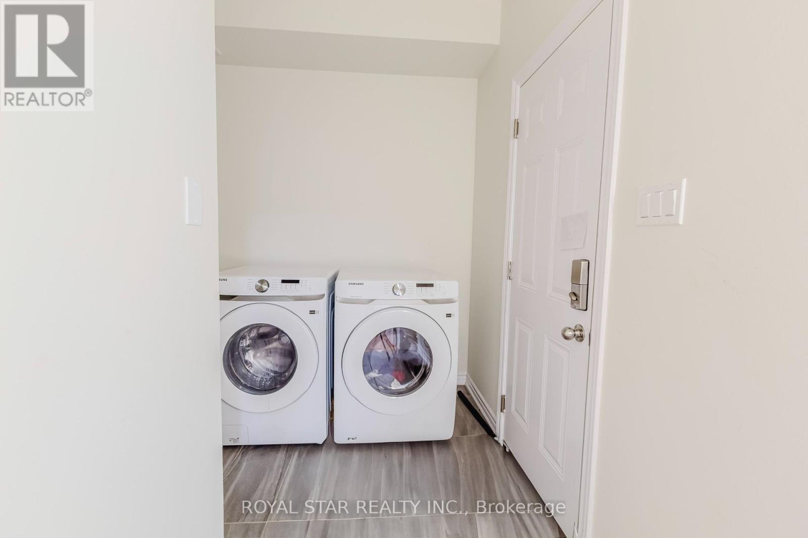 14 Heming Street, Brant, Ontario  N3L 0M5 - Photo 13 - X12339270