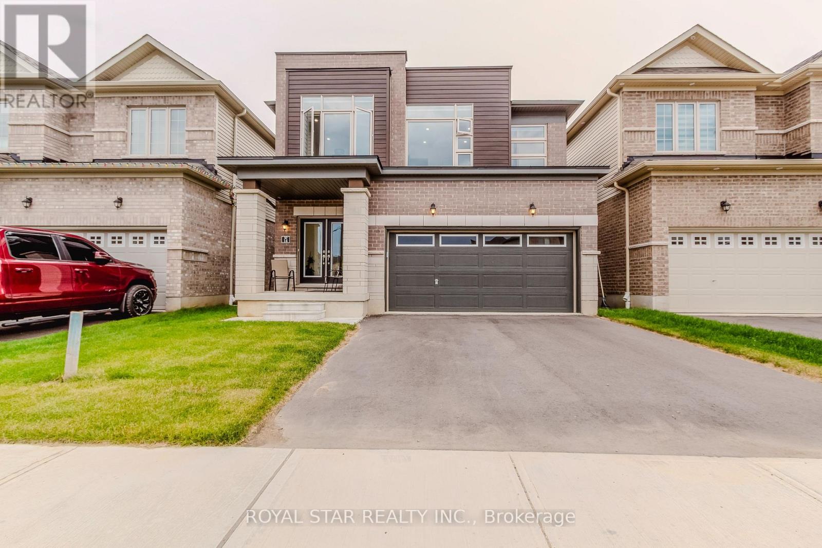 Property at 14 HEMING STREET image 2