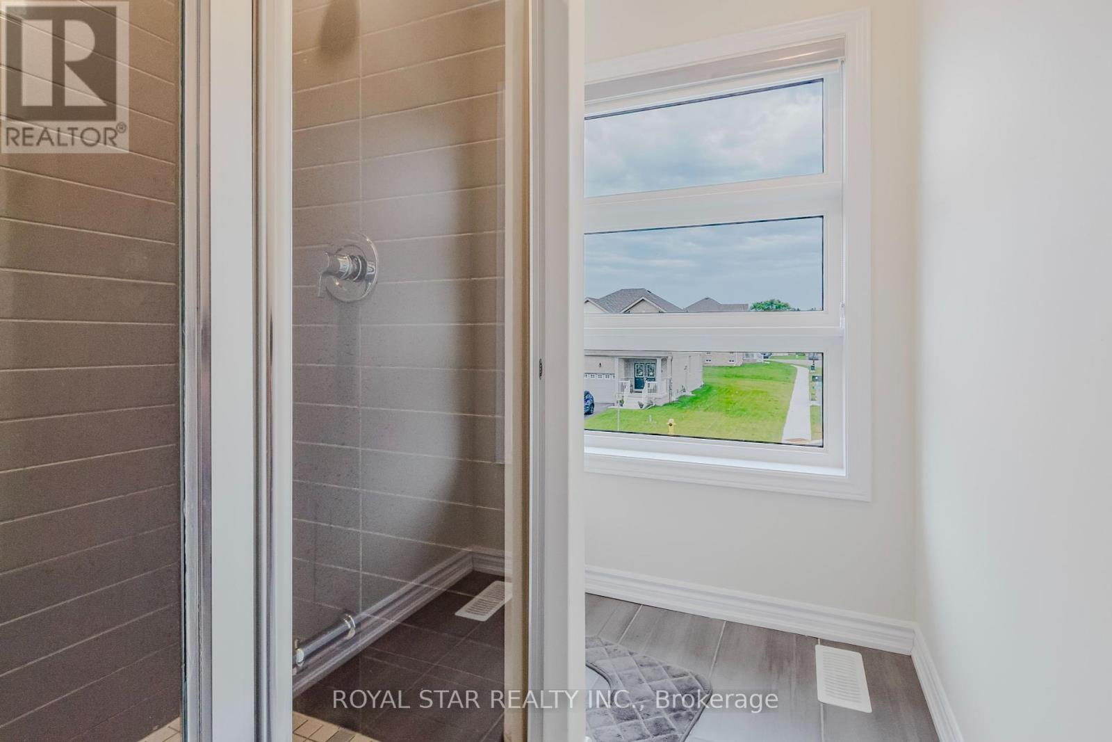 14 Heming Street, Brant, Ontario  N3L 0M5 - Photo 22 - X12339270