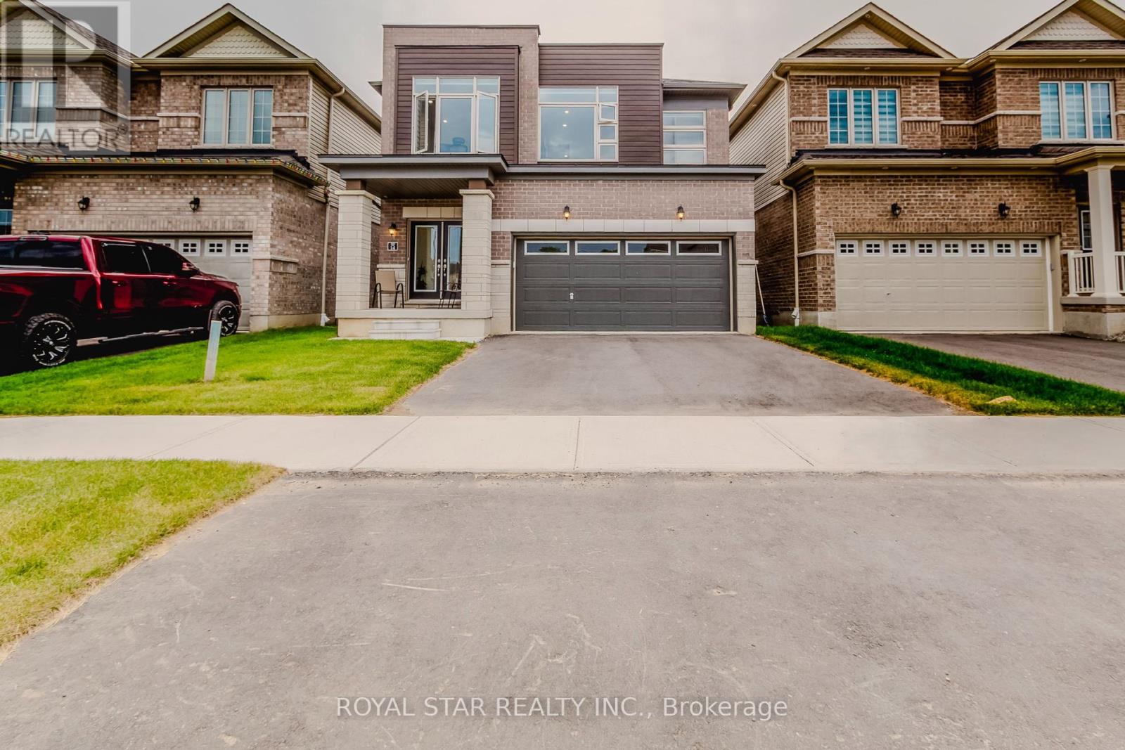 Property at 14 HEMING STREET image 3
