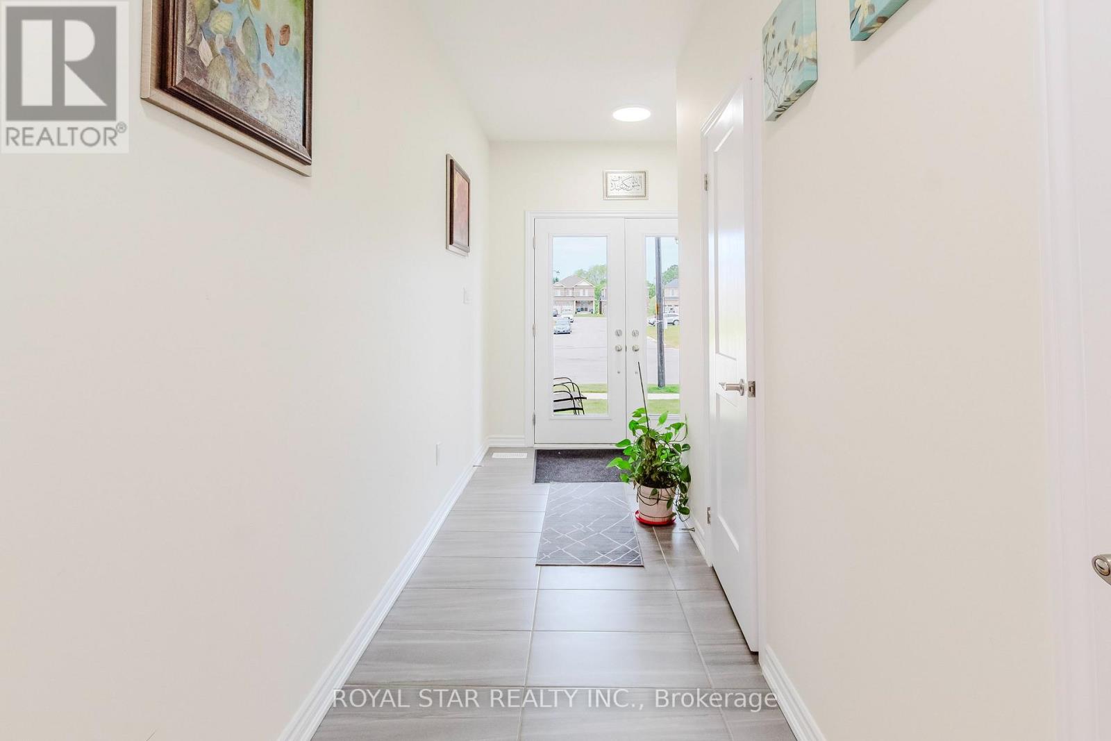 Property at 14 HEMING STREET image 4