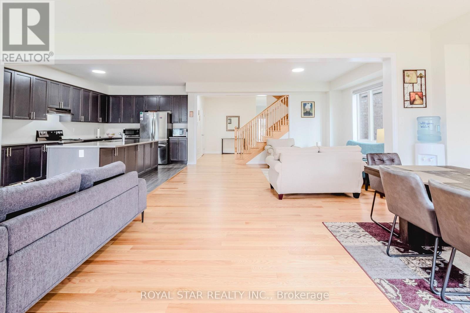 14 Heming Street, Brant, Ontario  N3L 0M5 - Photo 7 - X12339270