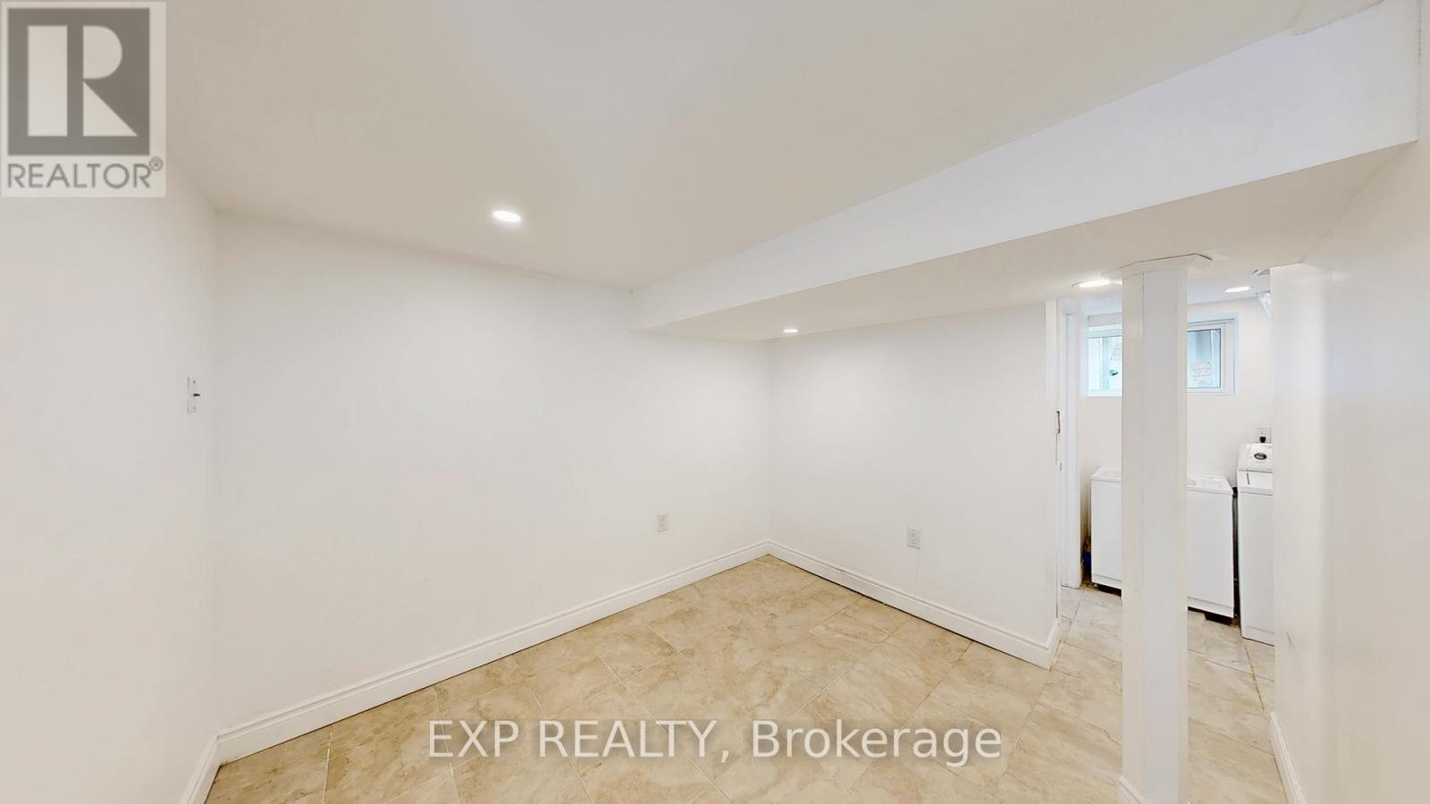 78 Martimas Avenue, Hamilton, Ontario  L8H 3N3 - Photo 31 - X12339306