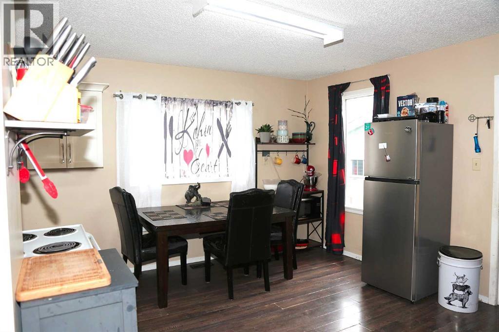 7070 18 Avenue, Coleman, Alberta  T0K 0M0 - Photo 3 - A2230985