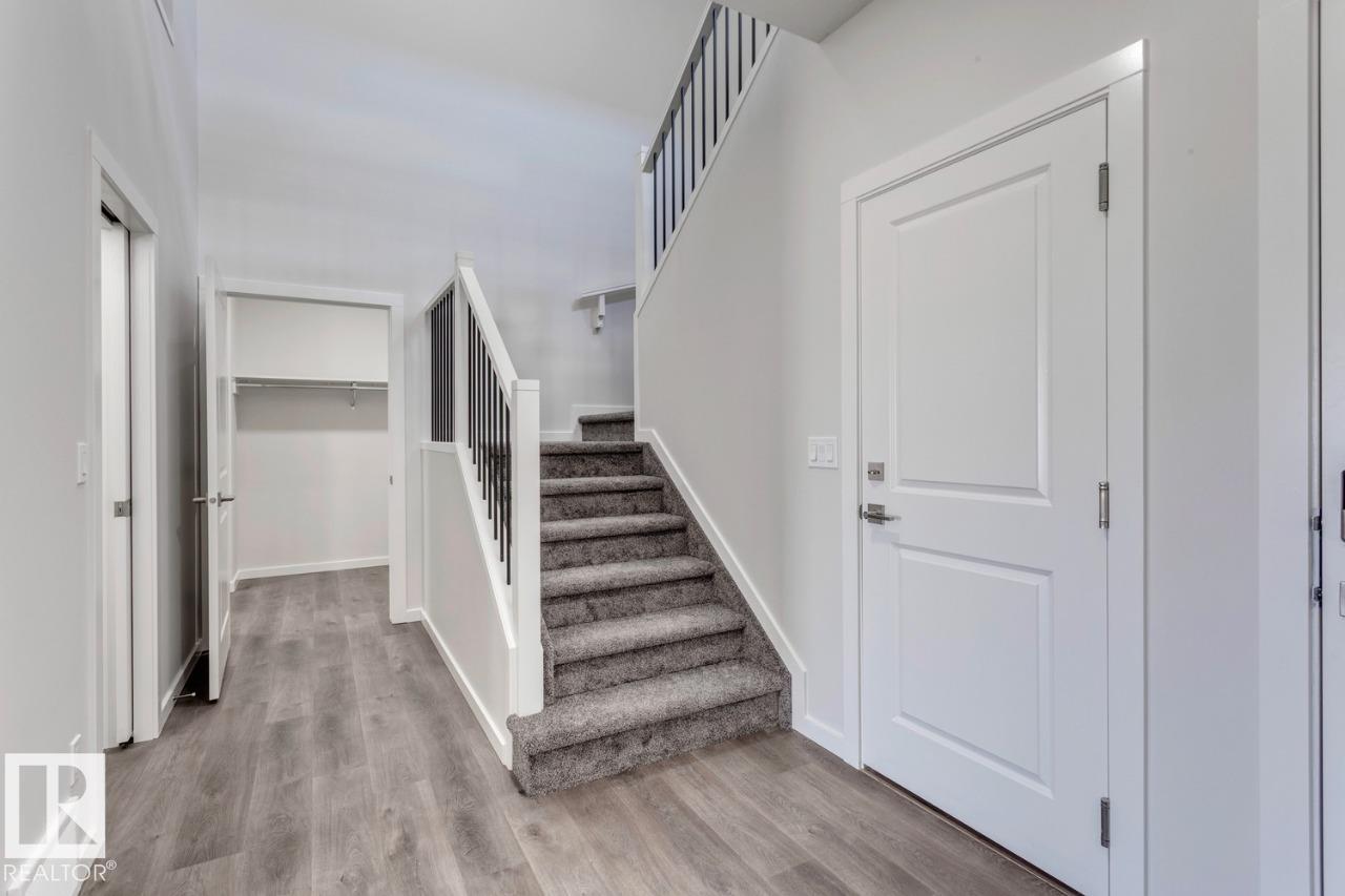 14 Chartres Cl, St. Albert, Alberta  T8N 6A9 - Photo 6 - E4436027