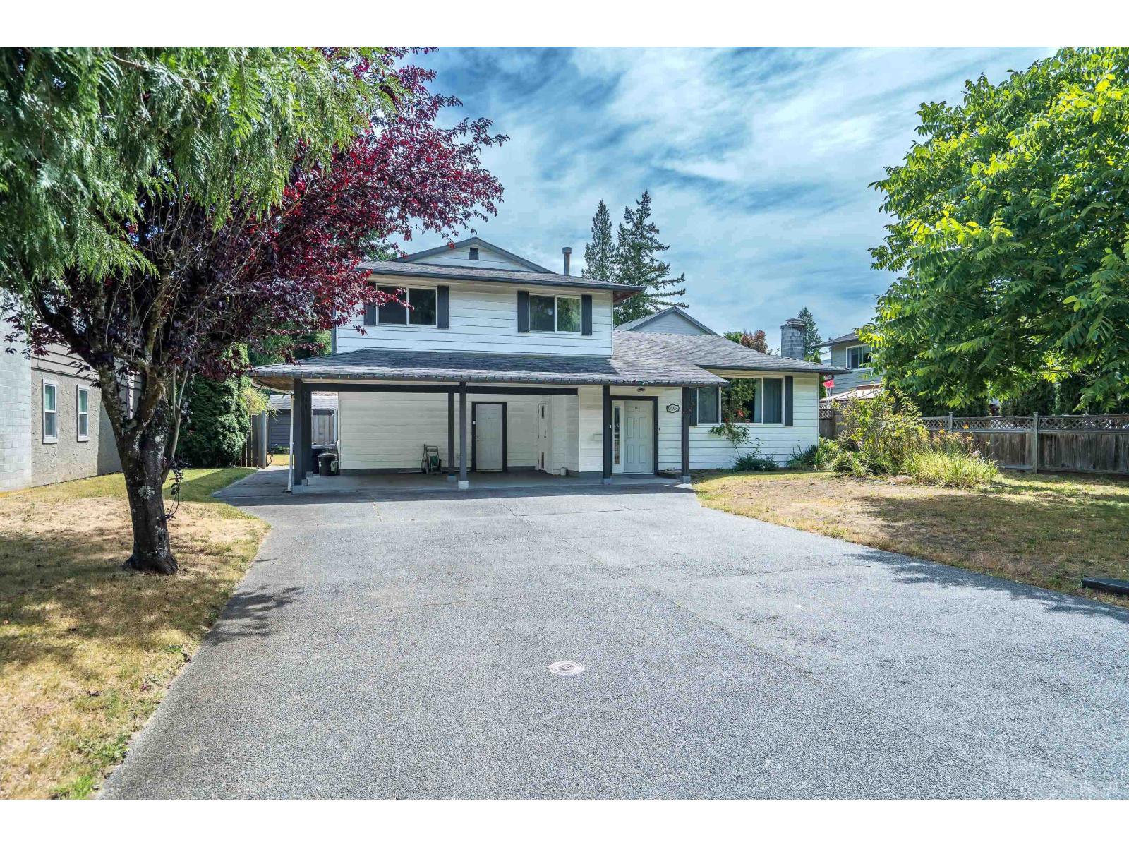 Property at 19934 45A AVENUE image 2