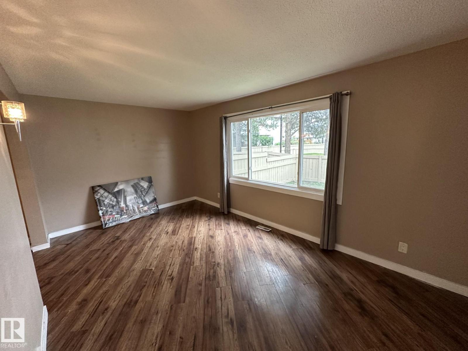 #11 14110 80 St Nw, Edmonton, Alberta  T5C 1L6 - Photo 5 - E4452517