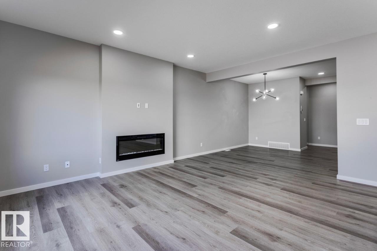 16 Chartres Cl, St. Albert, Alberta  T8N 0R6 - Photo 18 - E4435977