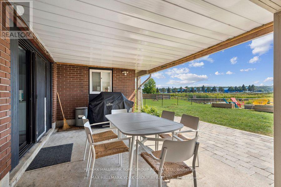 42 Lighthouse Crescent, Tay, Ontario  L0K 2A0 - Photo 31 - S12333000