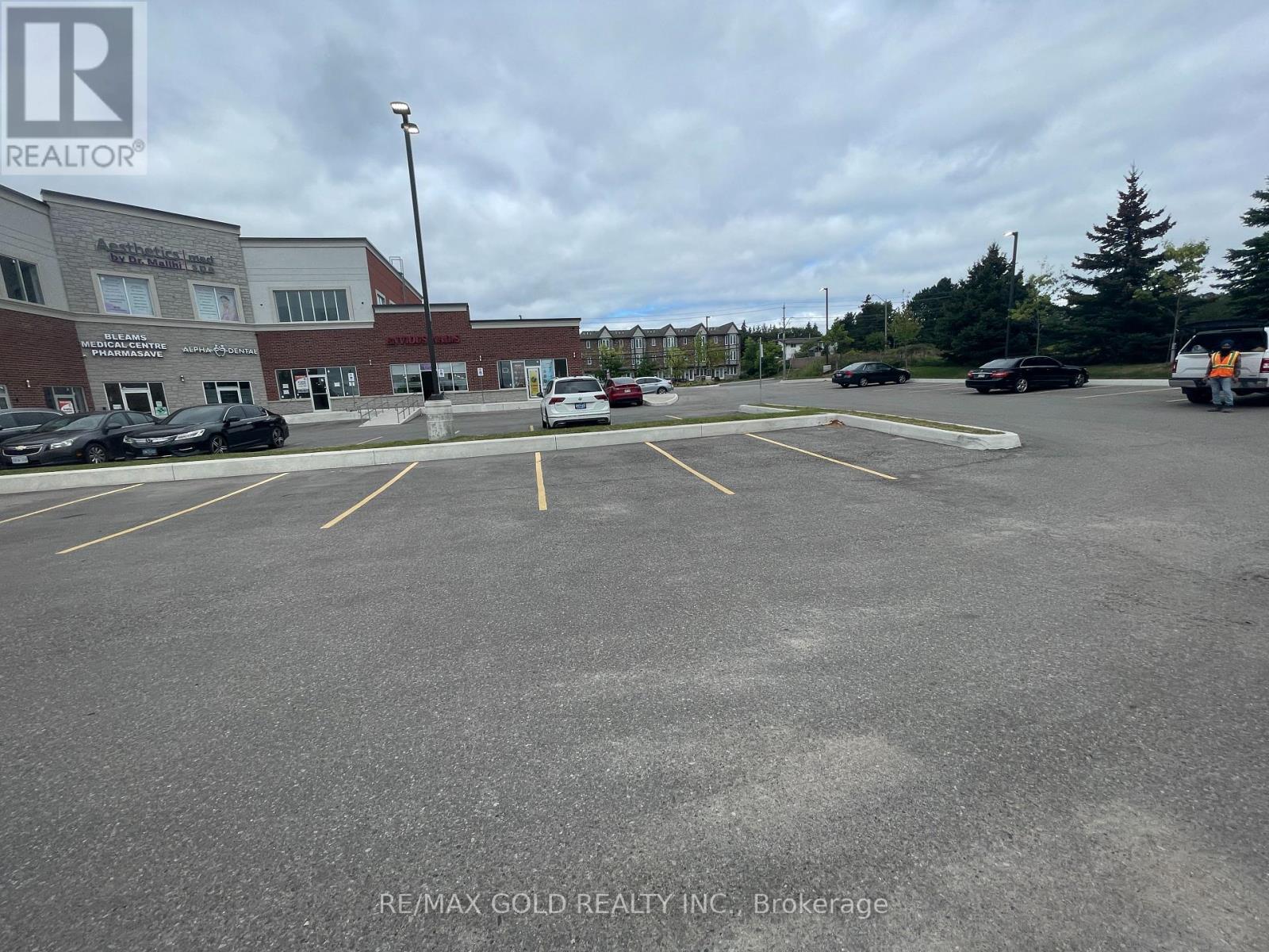 9 - 1241 Strasburg Road, Kitchener, Ontario  N2R 1S6 - Photo 21 - X12260784