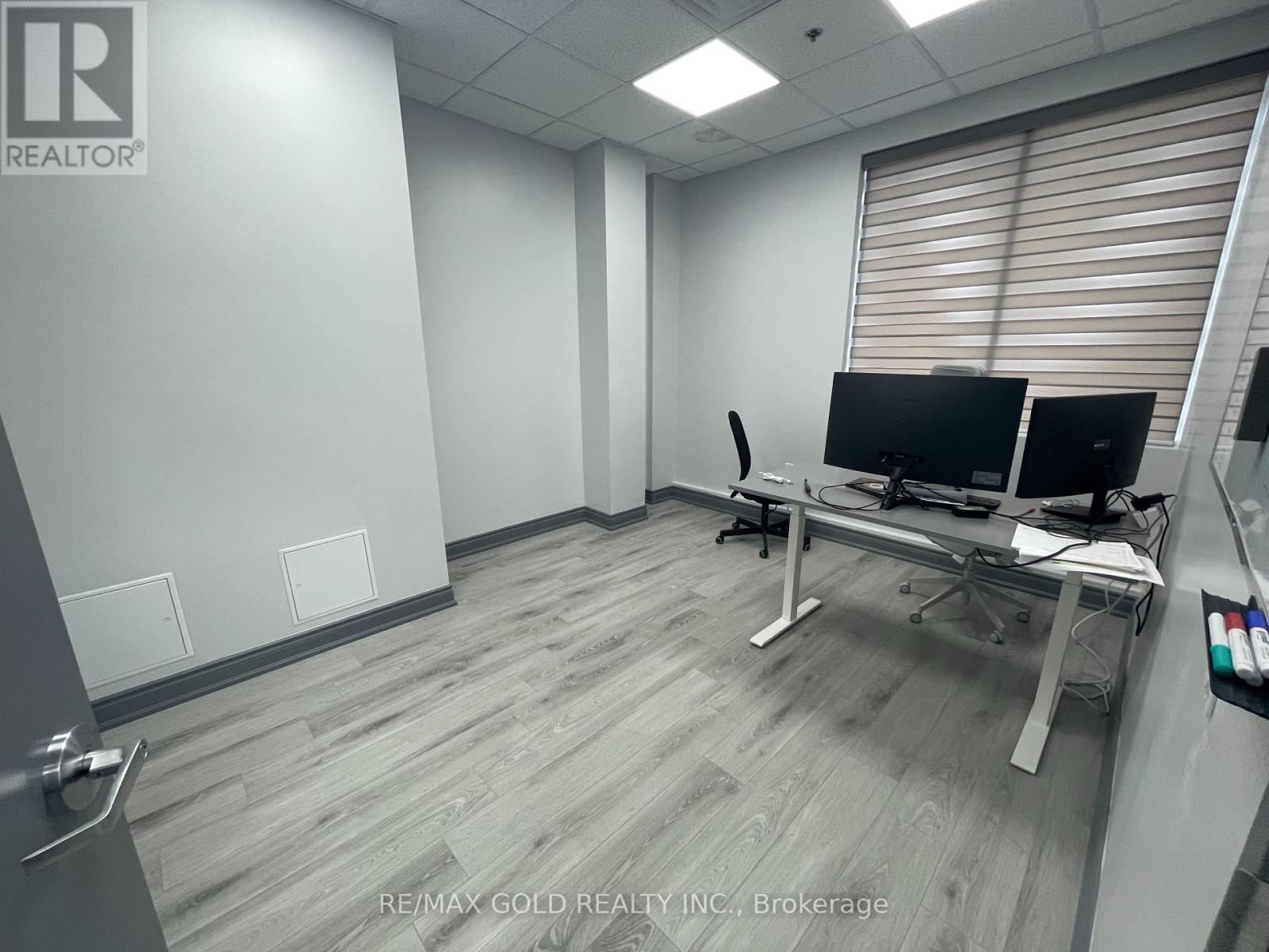 9 - 1241 Strasburg Road, Kitchener, Ontario  N2R 1S6 - Photo 17 - X12260784