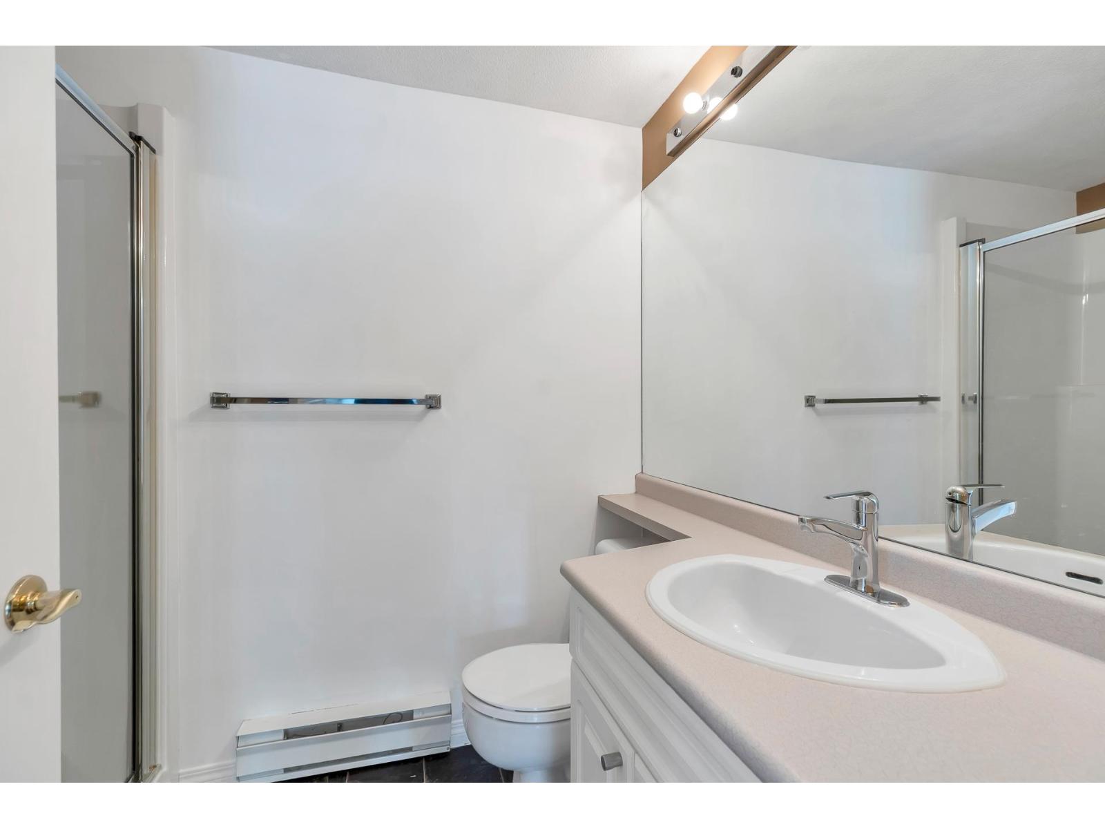 201 13955 Laurel Drive, Surrey, British Columbia  V3T 1A8 - Photo 15 - R3036022