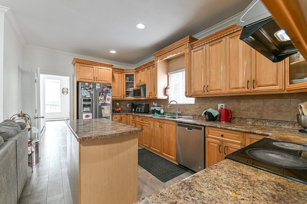 6798 146b Street, Surrey, British Columbia V3S 0Z4 - Photo 10 - R3035564