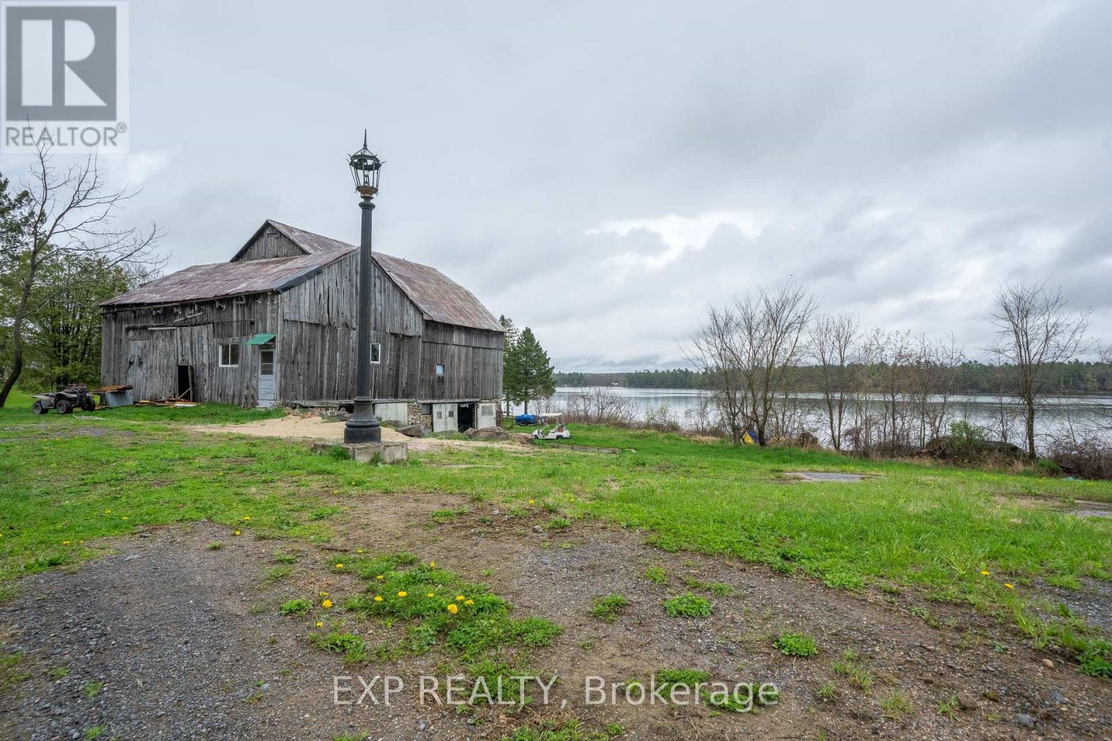 1127 Dalton Lane, Frontenac, Ontario  K0H 1T0 - Photo 13 - X12338923