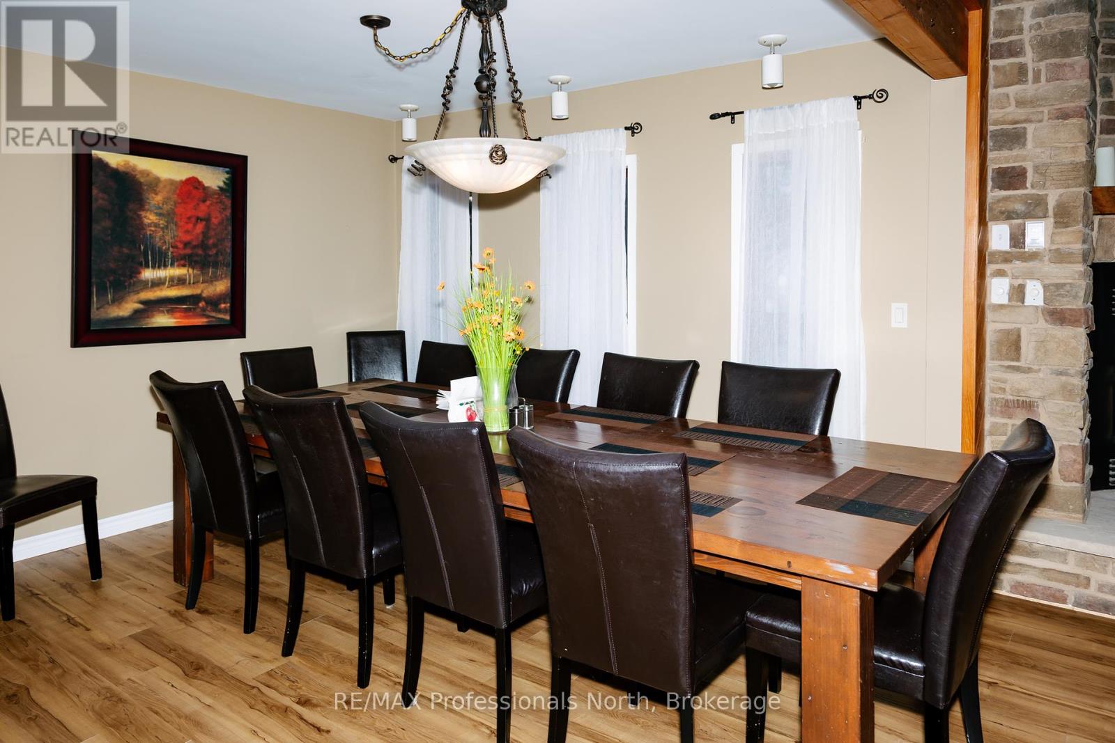 15111 Highway 35, Minden Hills, Ontario  K0M 2K0 - Photo 19 - X12081229