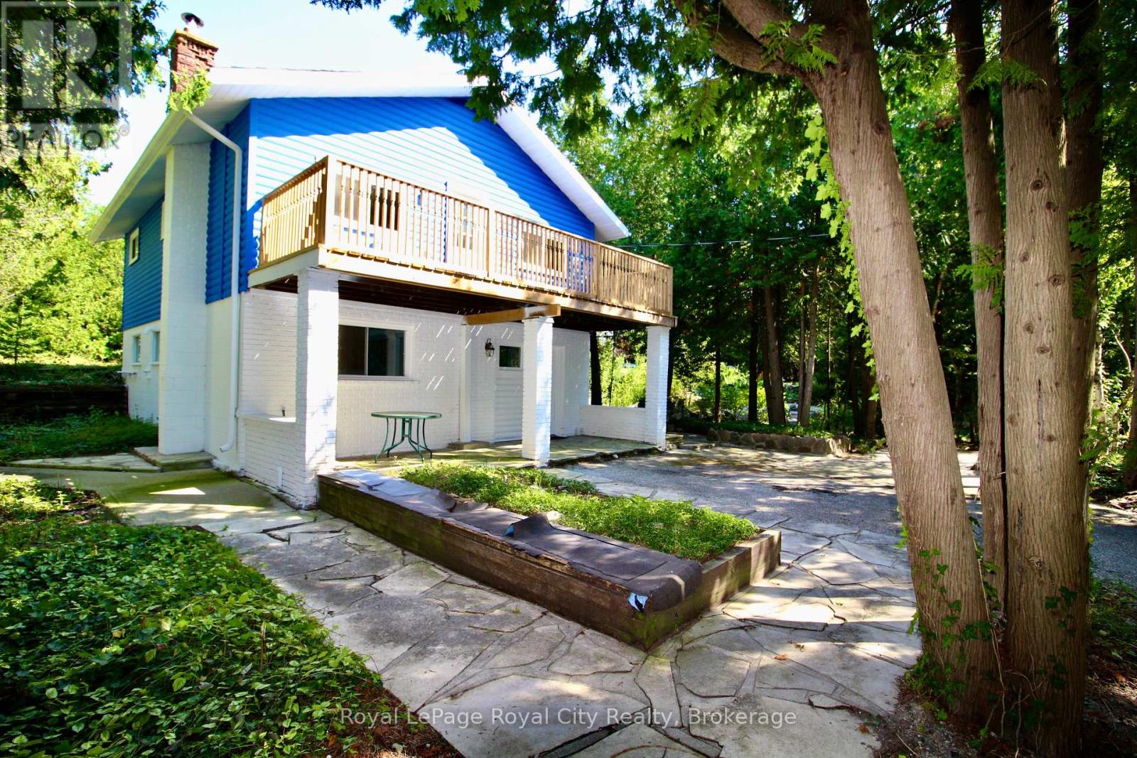 48 Harpur Drive, Northern Bruce Peninsula, Ontario  N0H 2R0 - Photo 5 - X12125555