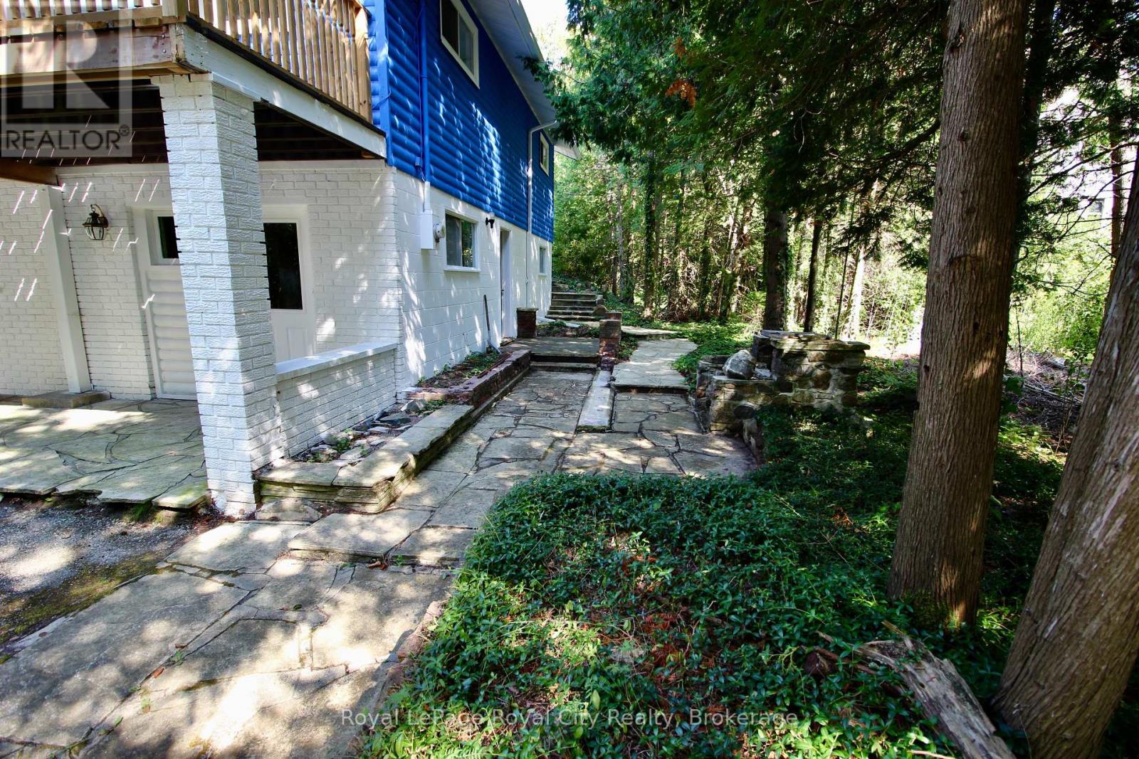 48 Harpur Drive, Northern Bruce Peninsula, Ontario  N0H 2R0 - Photo 22 - X12125555