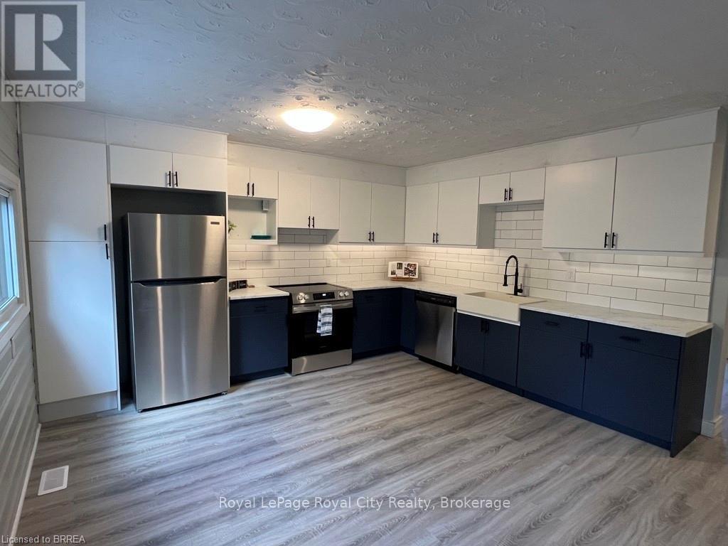 48 Harpur Drive, Northern Bruce Peninsula, Ontario  N0H 2R0 - Photo 7 - X12125555