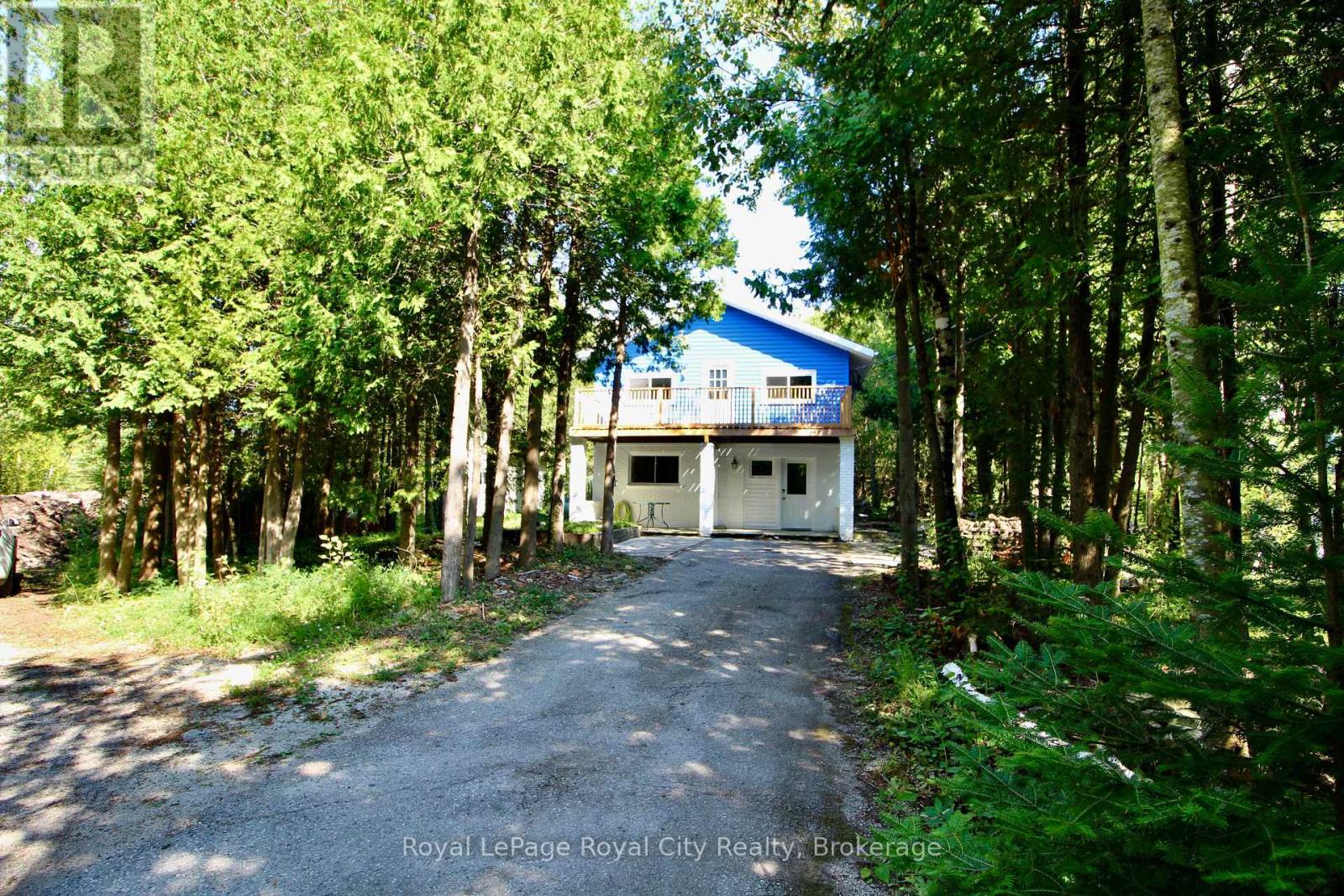 48 Harpur Drive, Northern Bruce Peninsula, Ontario  N0H 2R0 - Photo 2 - X12125555